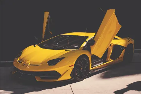 Lamborghini Huracan Rental in Dubai