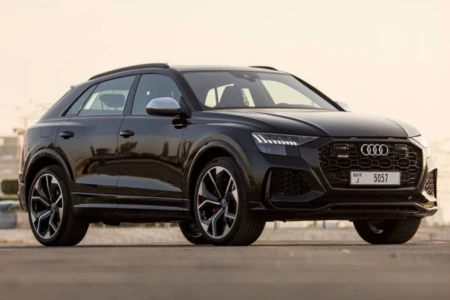 Aluguer de Audi RS Q8 no Dubai